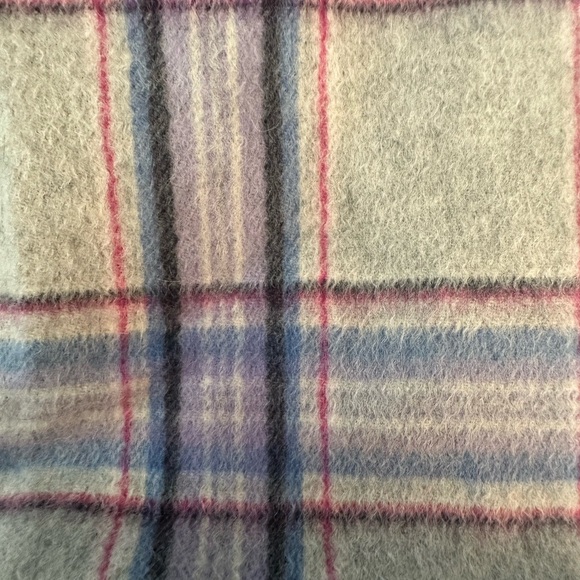 Talbots 100% Cashmere Scarf Gray Blue Pink Black - Picture 3 of 4